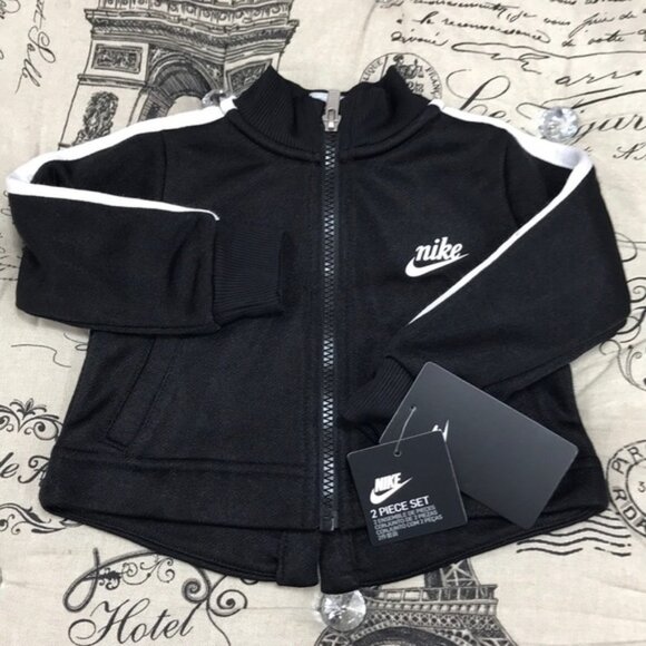 Infant Girl's Nike Icon Jacket & Track Pants Set - Picture 3 of 8